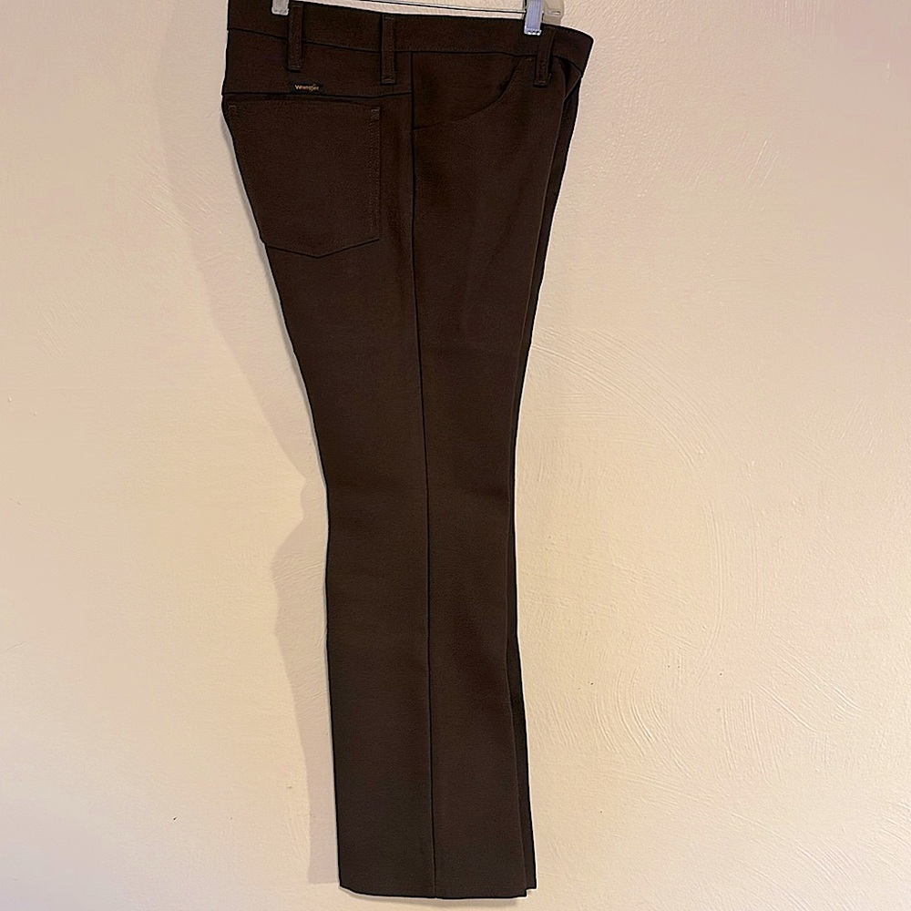 Wrangler Wrancher Dress Jean in Brown.